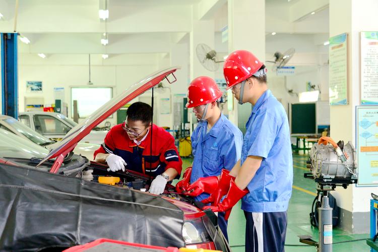 高级技工证查询入口 高级技工证查询入口