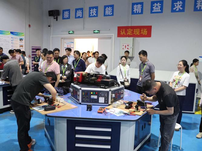 高级技工证查询入口 高级技工证查询入口